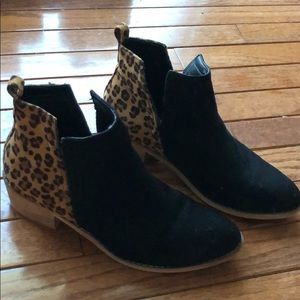 Ankle boots